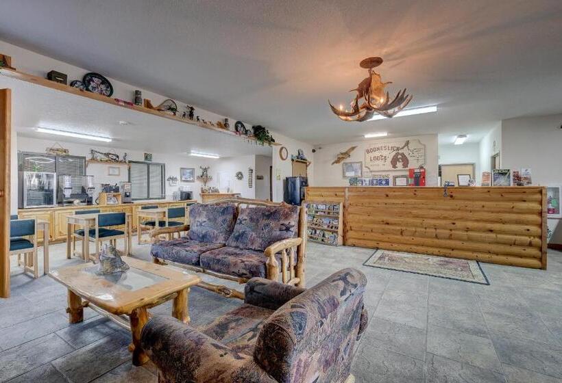 فندق Booneslick Lodge   Neosho