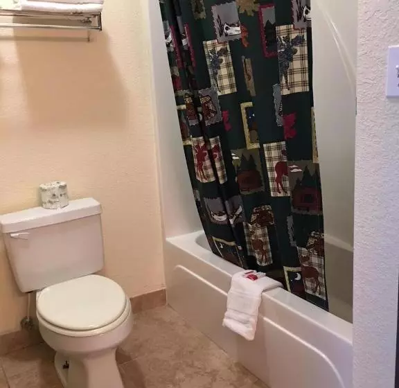 ホテル Booneslick Lodge Neosho