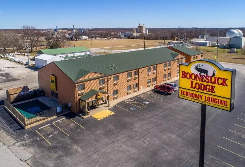 ホテル Booneslick Lodge Neosho