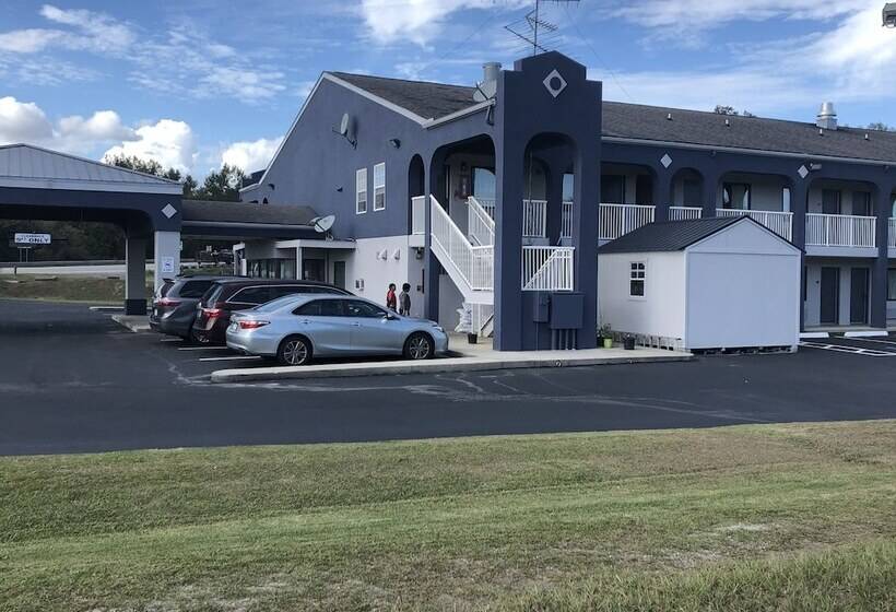 فندق Budget Inn Timmonsville