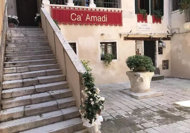 هتل Ca' Amadi