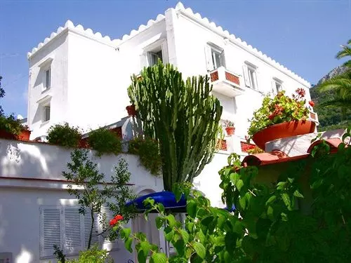 בית מלון כפרי Casa Caprile