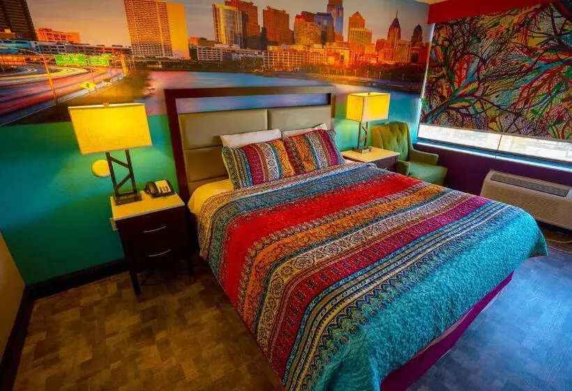 هتل Philly Inn & Suites