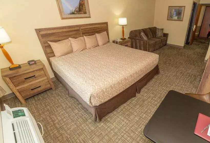 Отель Clatskanie River Inn