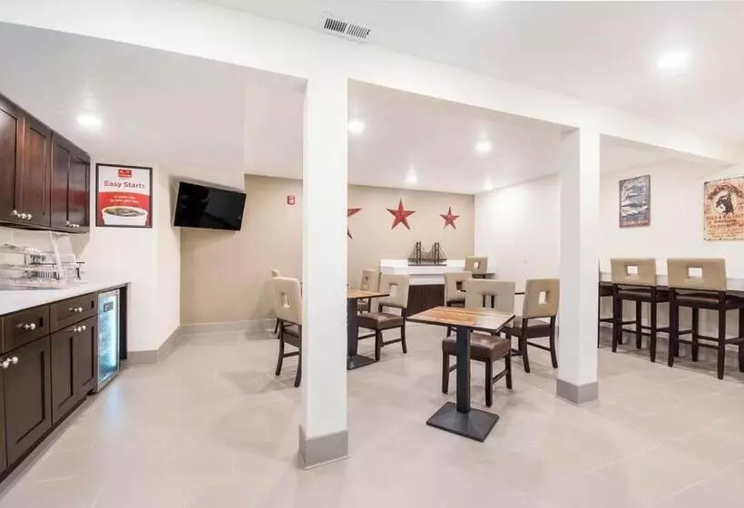 Отель Econo Lodge Umatilla Columbia River Area