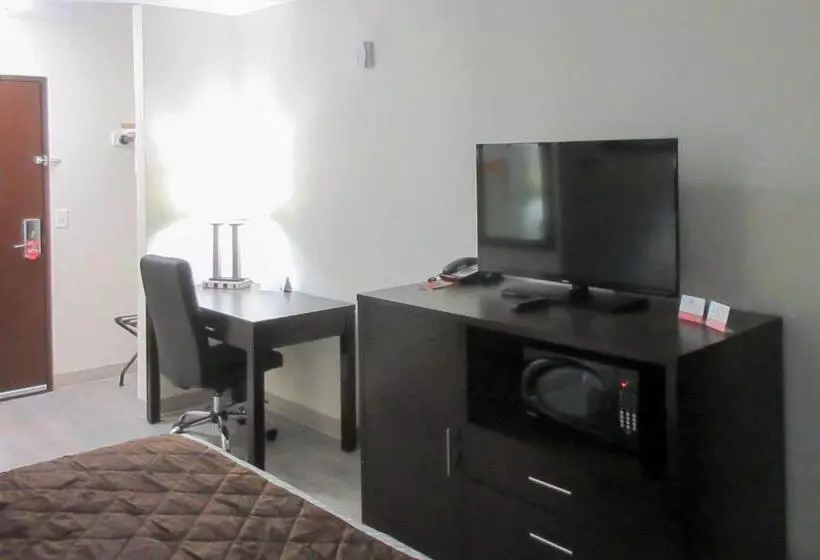 Отель Econo Lodge Umatilla Columbia River Area