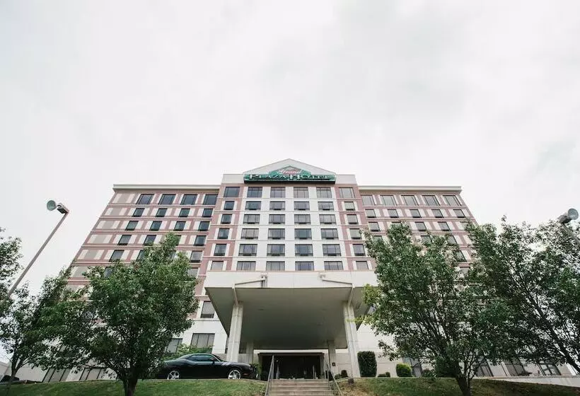 Grand Plaza Hotel Branson