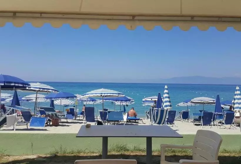 Отель Green Garden Club