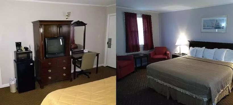 בית מלון כפרי Harbor Base Pineapple Inn