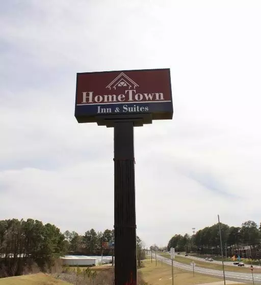 酒店 Hometown Inn & Suites