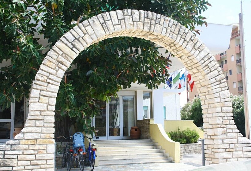 Joli Park Hotel   Caroli Hotels