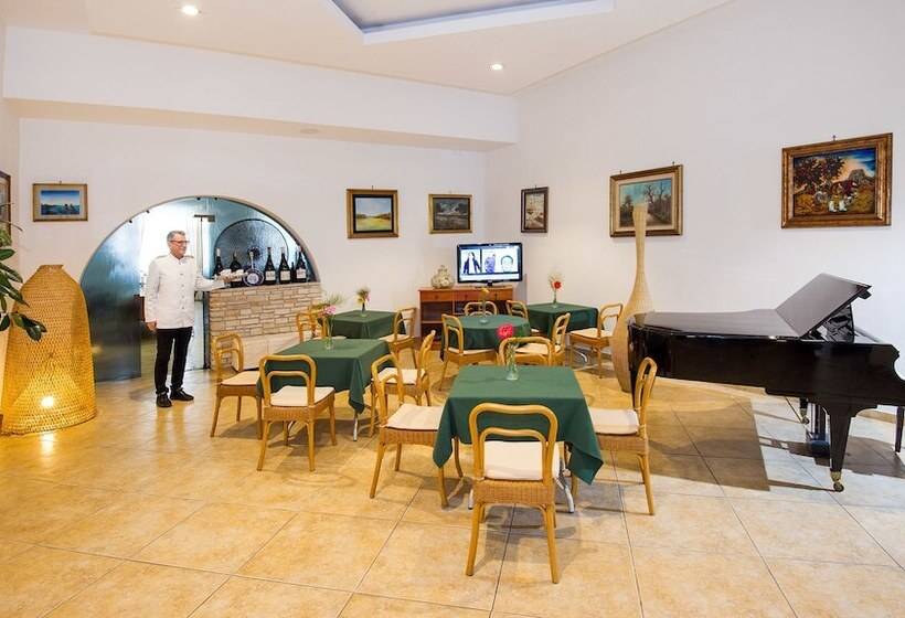 Joli Park Hotel   Caroli Hotels