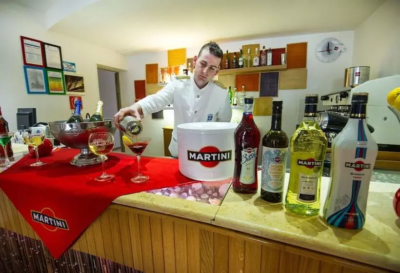 Joli Park Hotel   Caroli Hotels