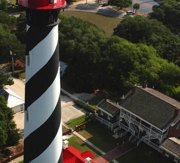 Отель Ocean Sands Beach Boutique Inn 1 Acre Private Beach St Augustine Historic 2 Miles Shuttle With Downt