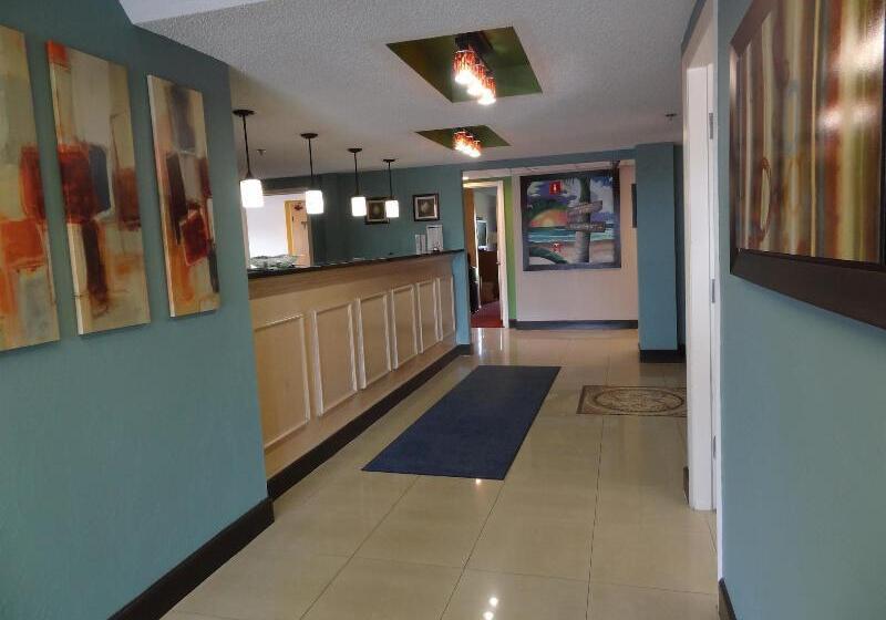 Отель Ocean Sands Beach Boutique Inn 1 Acre Private Beach St Augustine Historic 2 Miles Shuttle With Downt