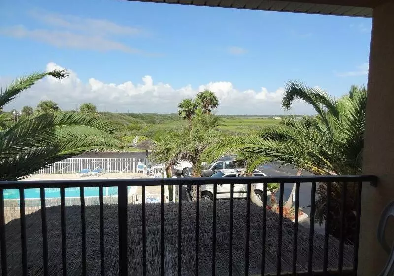 Отель Ocean Sands Beach Boutique Inn 1 Acre Private Beach St Augustine Historic 2 Miles Shuttle With Downt