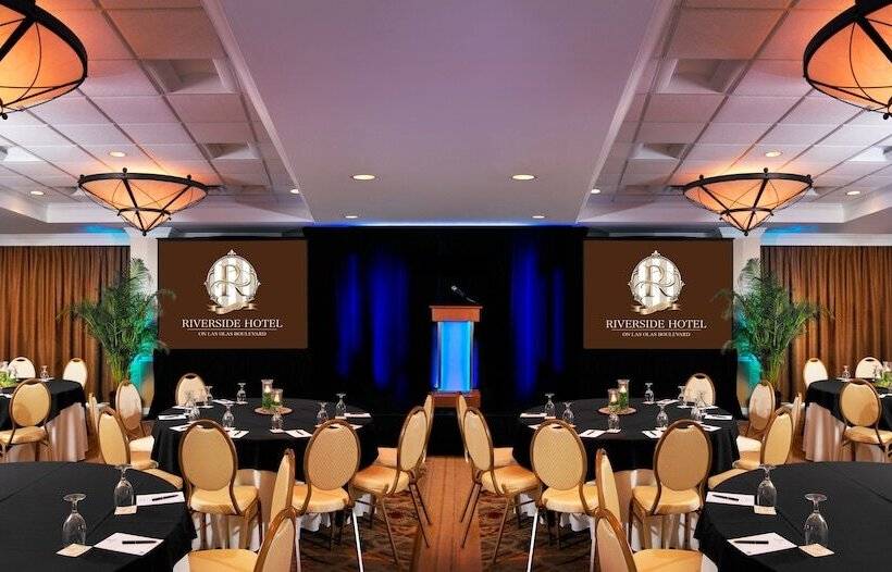 هتل Riverside