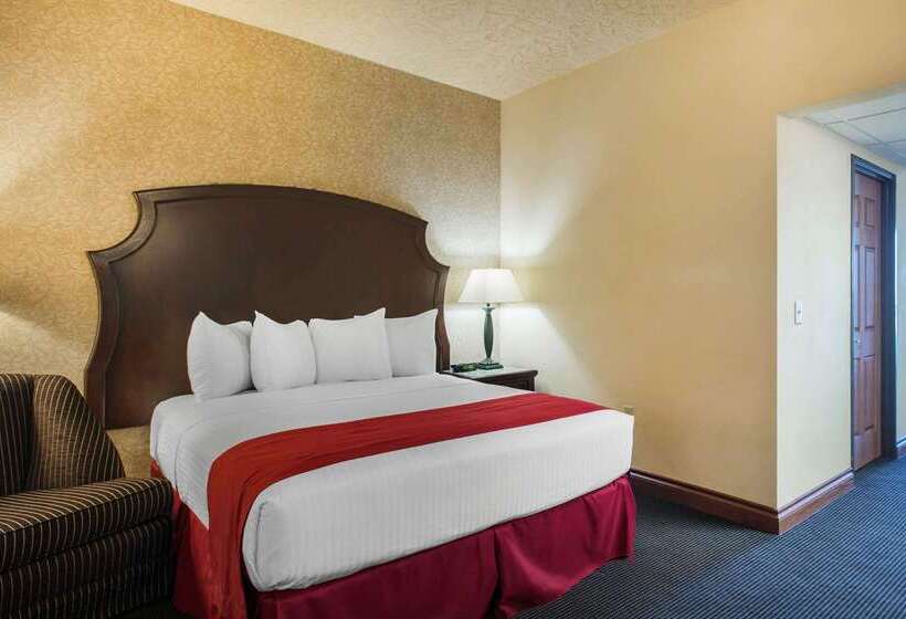 Shoreline Inn & Conference Center, Ascend Hotel Collection