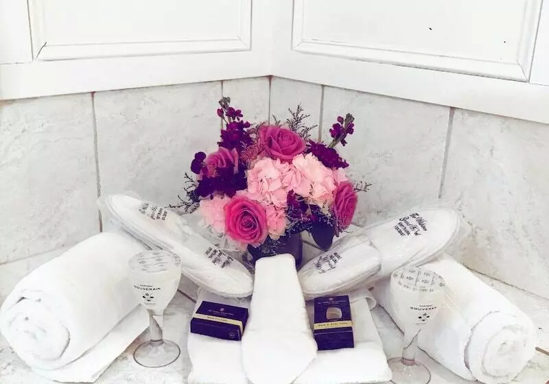 酒店 The Wilshire Grand