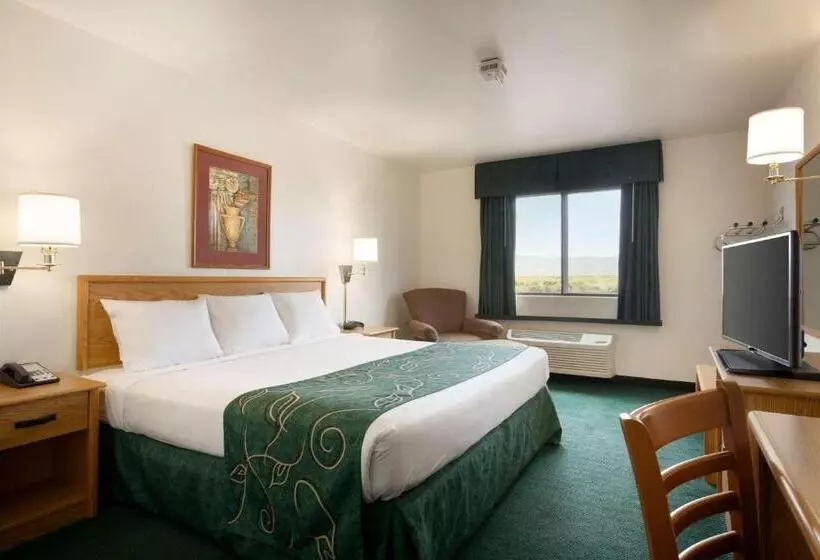 فندق Travelodge By Wyndham Milford