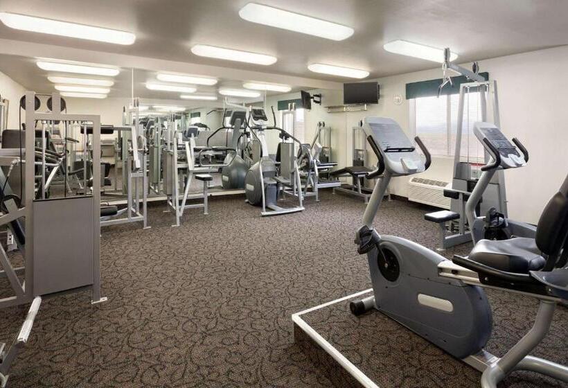 בית מלון כפרי Travelodge By Wyndham Milford