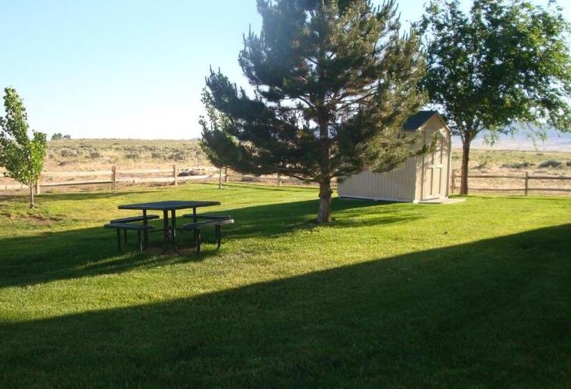 בית מלון כפרי Travelodge By Wyndham Milford