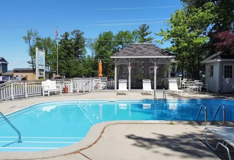 Hotelli Traverse Bay Inn