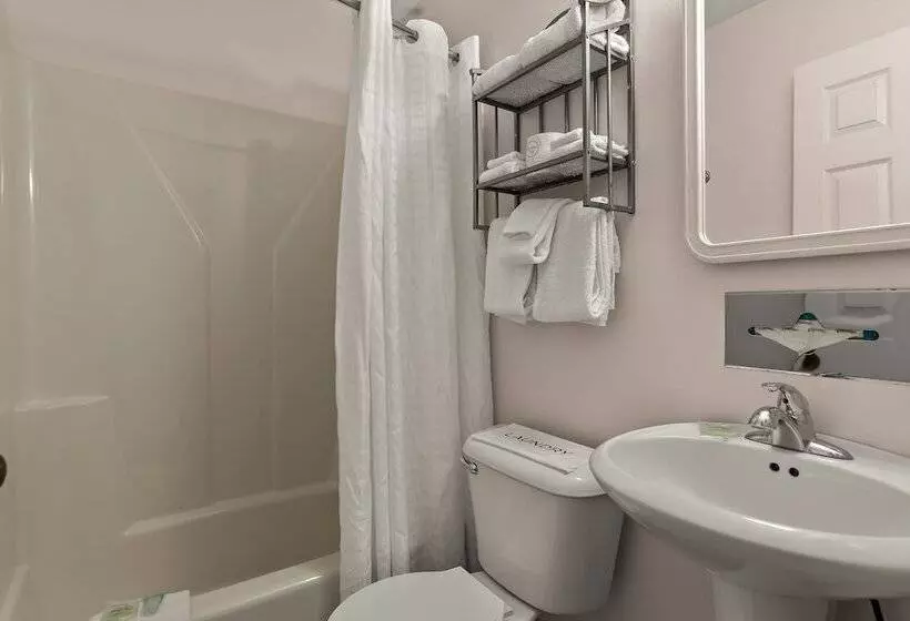 Hotelli Traverse Bay Inn