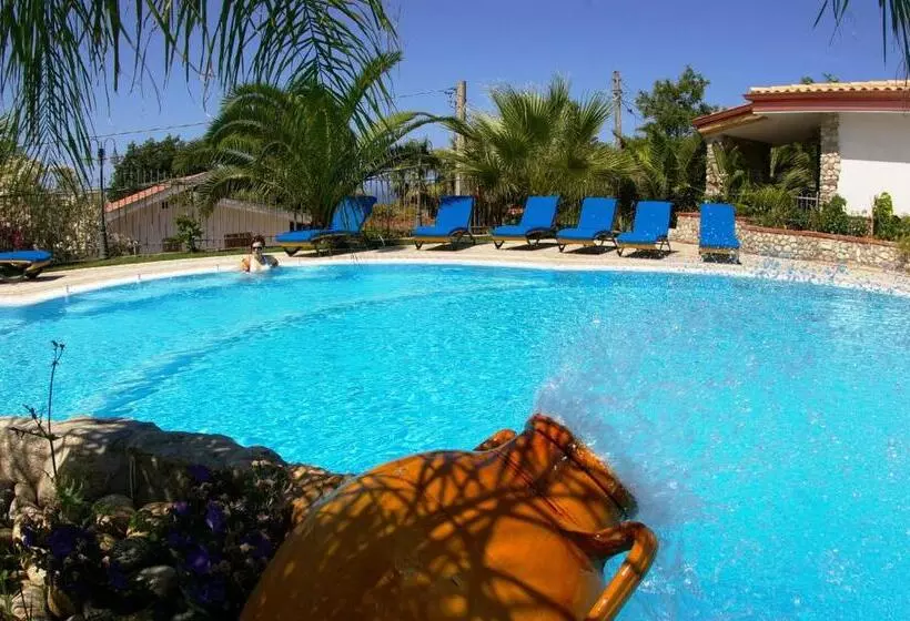 Отель Village Eden