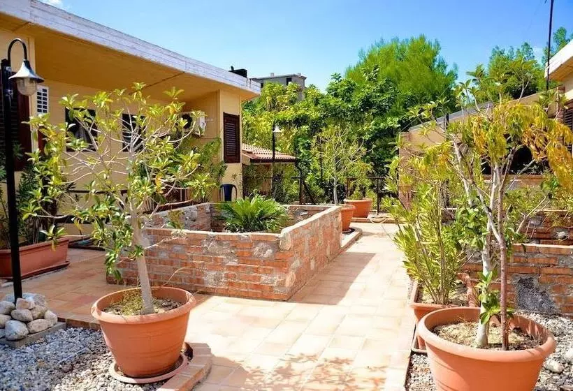 酒店 Villaggio Faro Punta Stilo