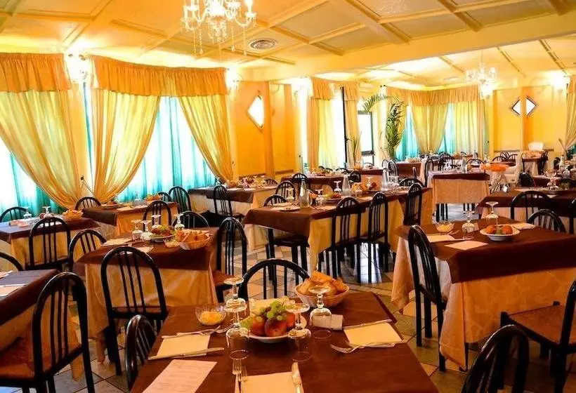 酒店 Villaggio Faro Punta Stilo