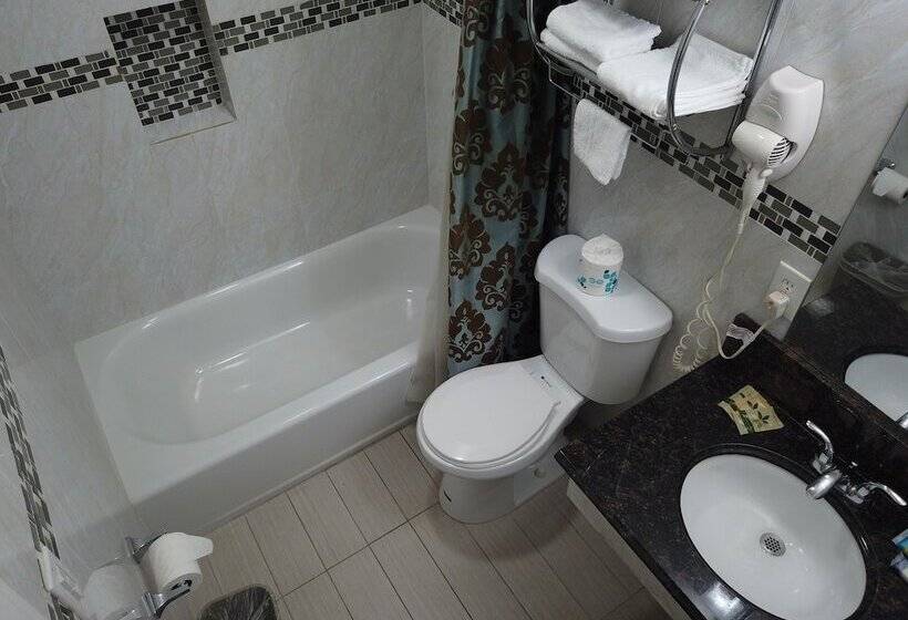 Little Boy Blue Motel