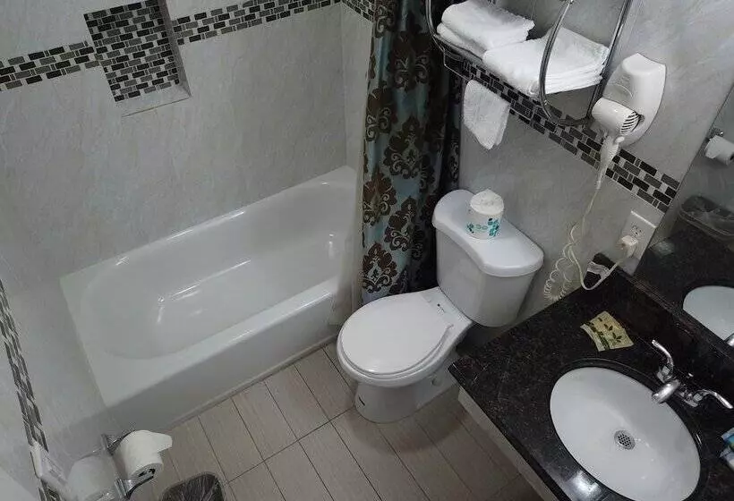 Little Boy Blue Motel