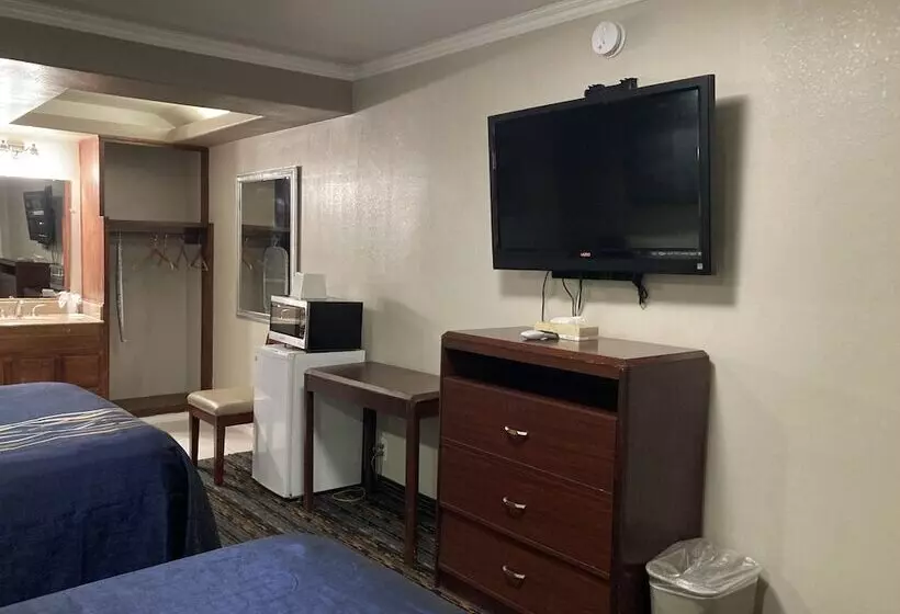 Little Boy Blue Motel