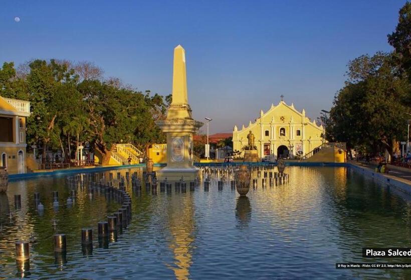 ホテル Belltower Csheli Suites Bantay   Vigan