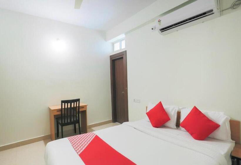 هتل O Prashant Villa