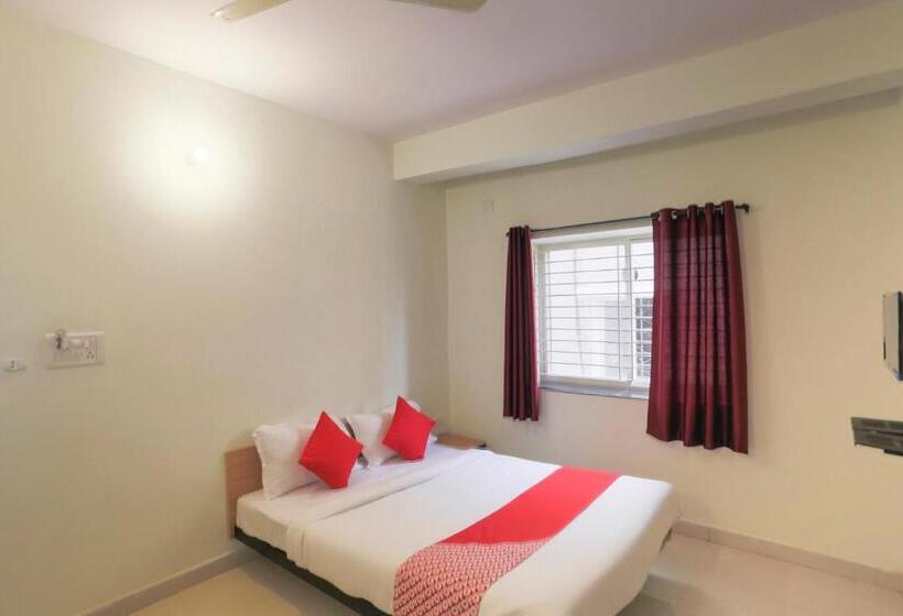 هتل O Prashant Villa