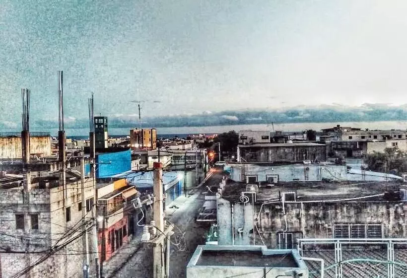 هتل کپسول Verano Azul