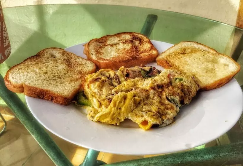 هتل کپسول Verano Azul