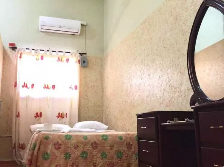 هتل کپسول Verano Azul