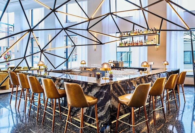 Daxton Hotel Birmingham, Curio Collection By Hilton