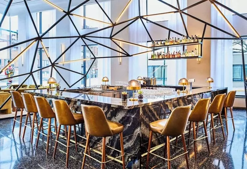 Daxton Hotel Birmingham, Curio Collection By Hilton