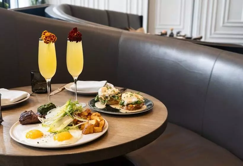 Daxton Hotel Birmingham, Curio Collection By Hilton