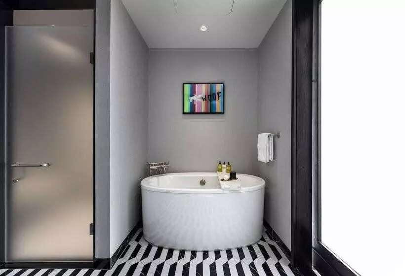 Daxton Hotel Birmingham, Curio Collection By Hilton