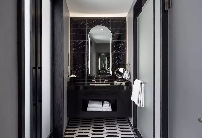 Daxton Hotel Birmingham, Curio Collection By Hilton