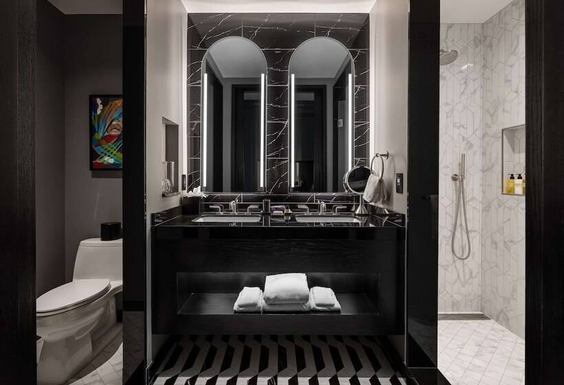 Daxton Hotel Birmingham, Curio Collection By Hilton