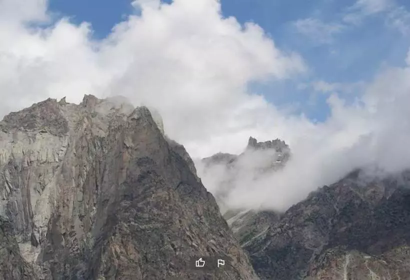 هتل Gilgit Gateway
