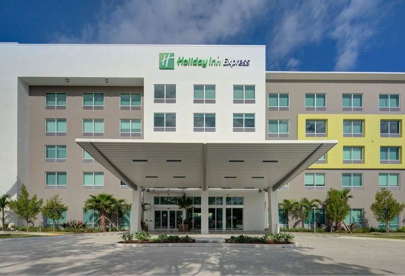 ホテル Holiday Inn Express Doral Miami, An Ihg