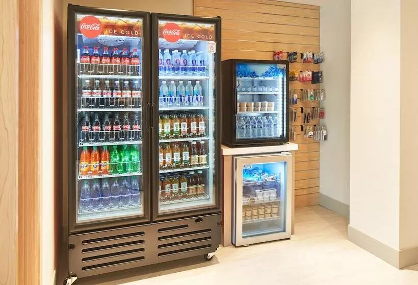 Hotelli Holiday Inn Express Doral Miami, An Ihg