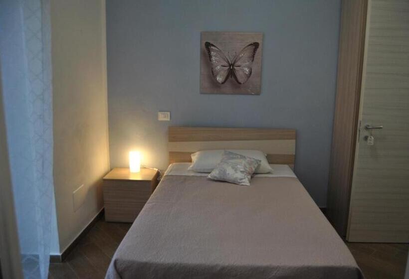 펜션 La Triade Affittacamere